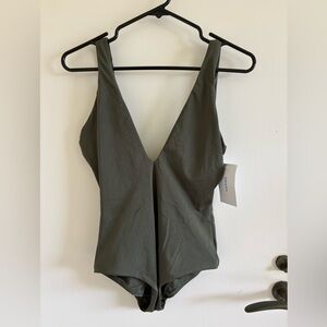 Grana‎ bagged out deep vee one piece swimsuit bathing suit in olive pearl NWT